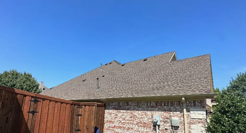 Completed roof replacement project in Pasadena Hills